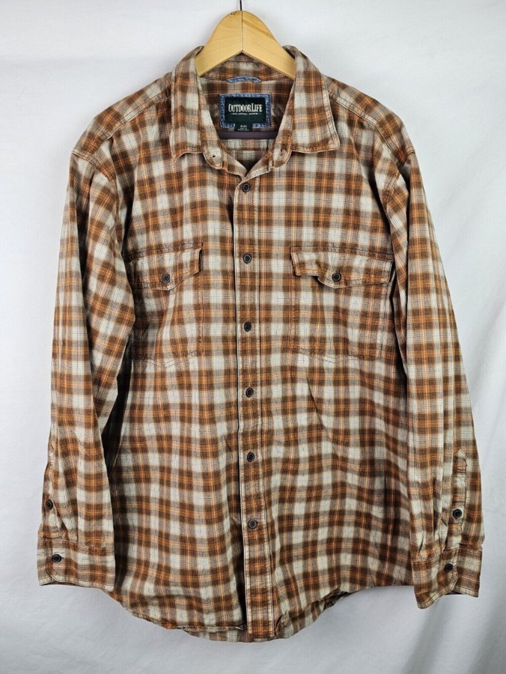 Outdoor Life Men's Shirt Size XL Orange Plaid Long Sleeve Button Down Top